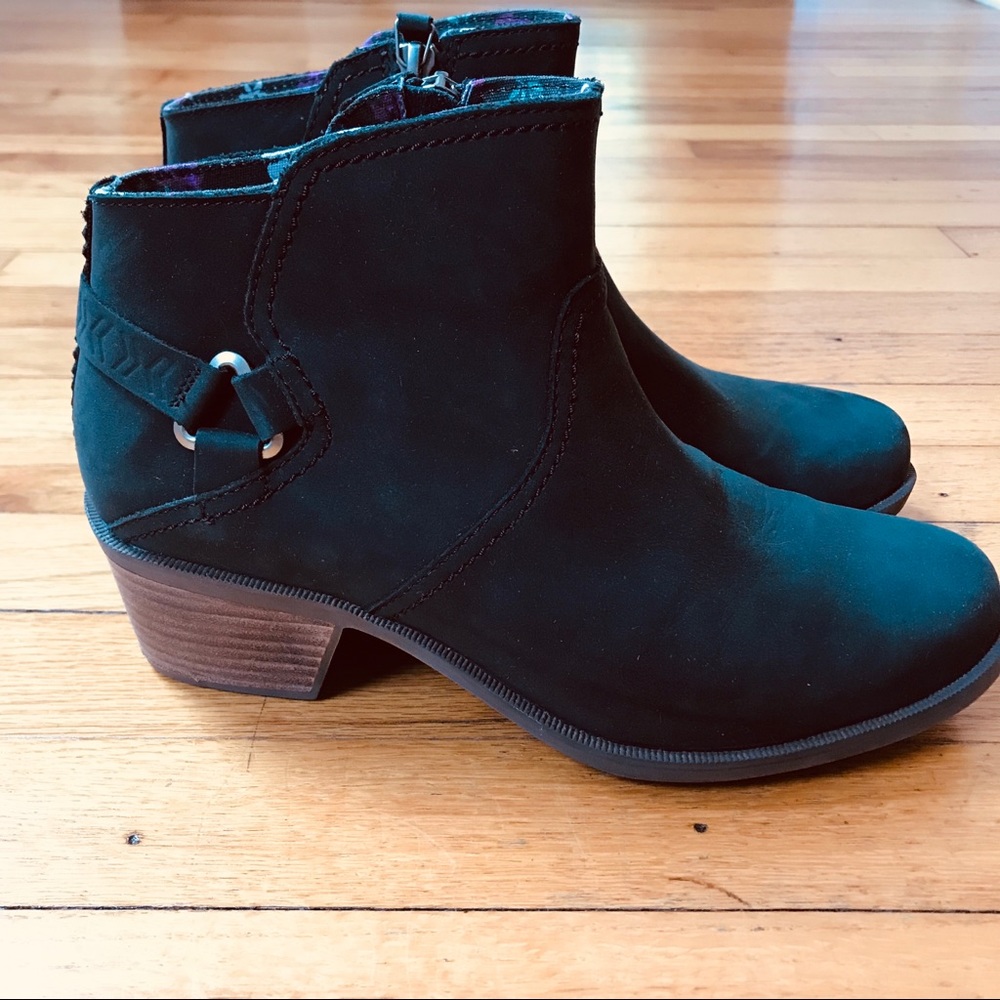 Teva Foxy Ankle Boots- waterproof